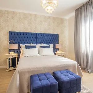 Apartament Crys: Apartments, Holiday, Business, Blu, Werona